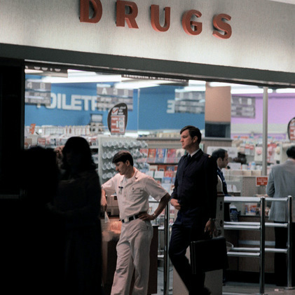 Pentagon Walgreens pharmacy